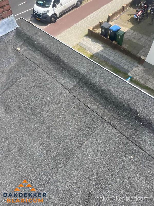 Kosten dakisolatie: plat dak met bitumen dakbedekking in Blaricum